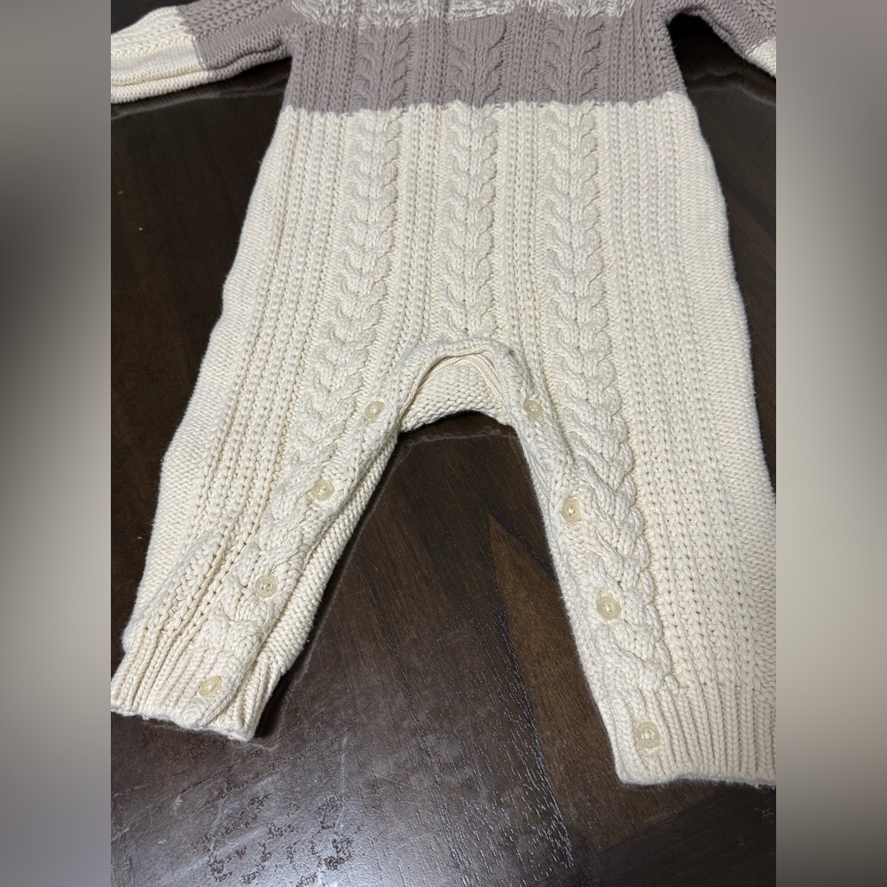 Baby Gap 6-12 Month Cotton Cable-Knit Sweater One-Piece Romper - Picture 2 of 10